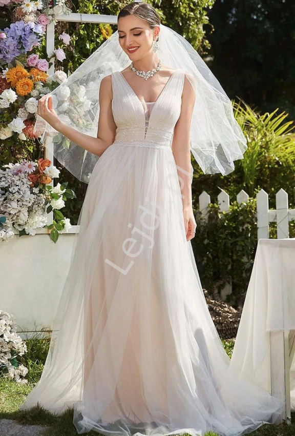 Fenomenalna dwutonowa suknia ślubna w kolorze kości słoniowej 0096