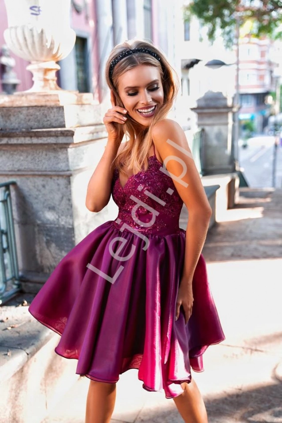 Koronkowa sukienka z organzową spódnicą EMO Francesca, bordo